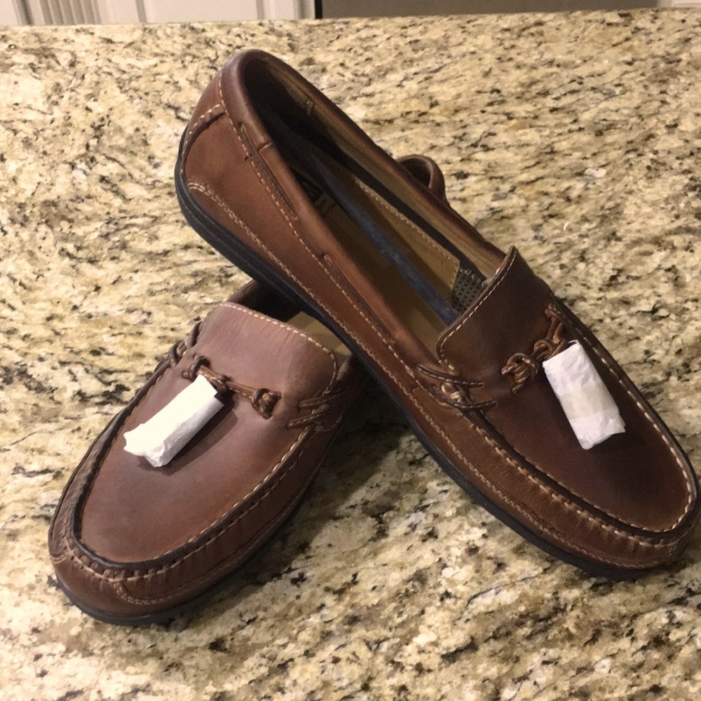 Mens shoes